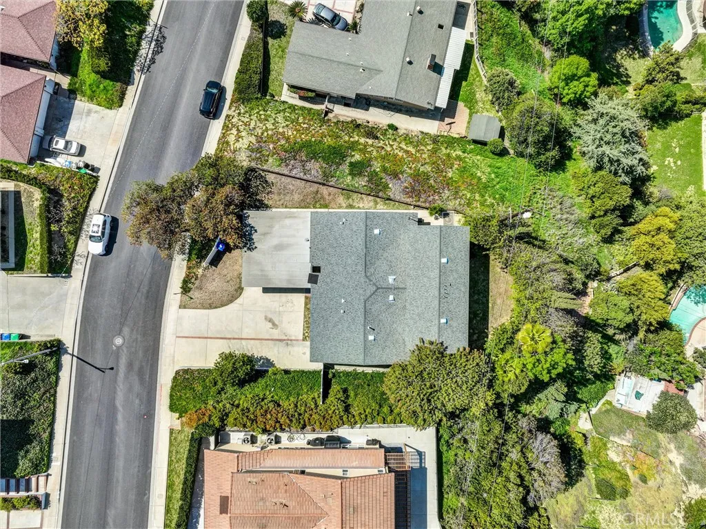 1131 Ridgeside Drive, Monterey Park, California 91754 home-pic-36